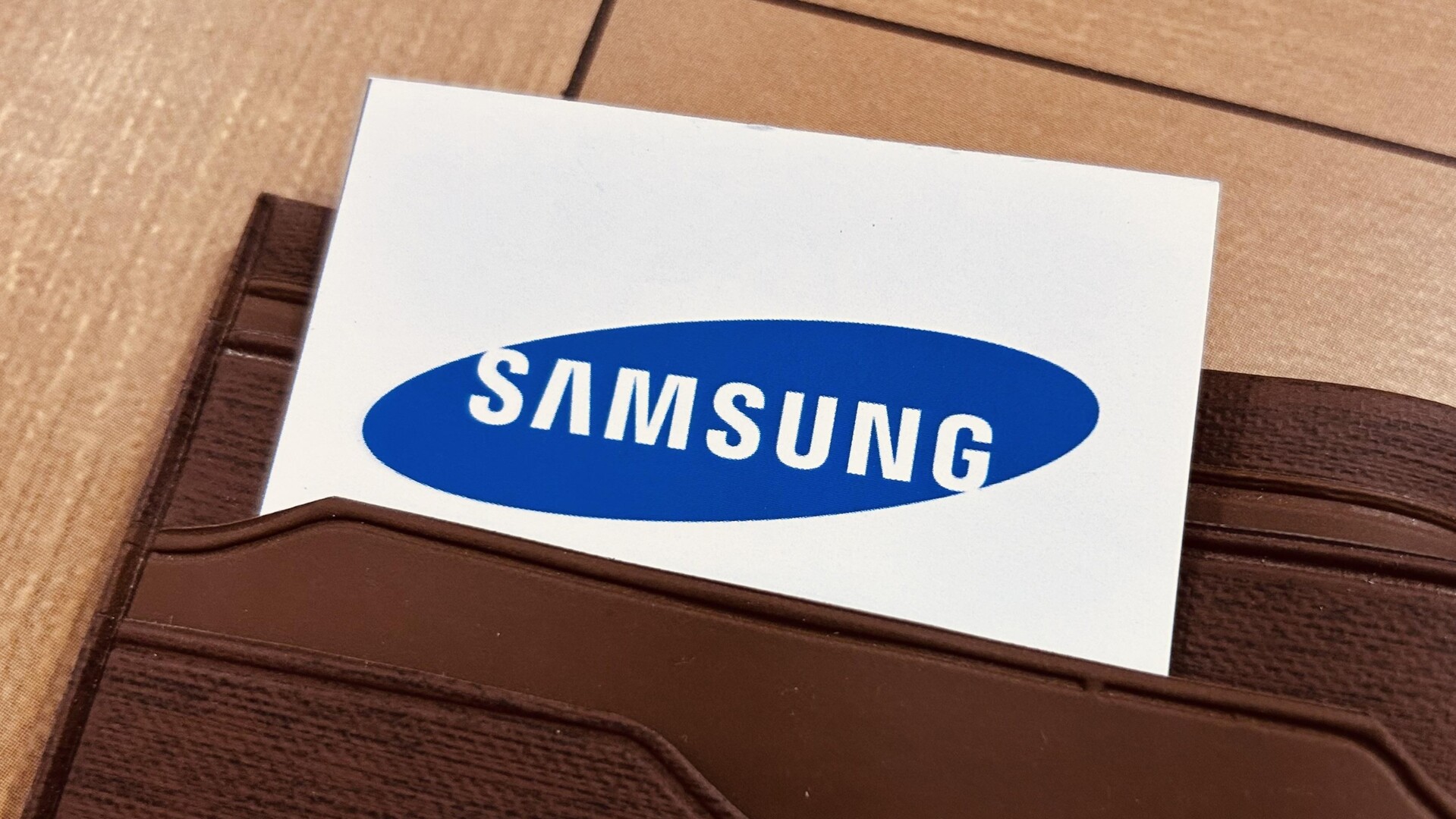 Samsung décroche le contrat de l'année, 200 milliards de dollars, pour des puces IA