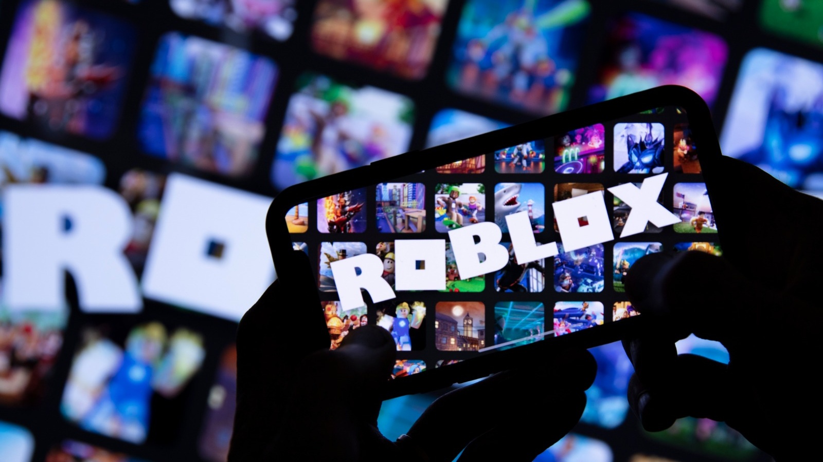 De faux téléchargements de Xeno piègent les joueurs Roblox avec un redoutable malware