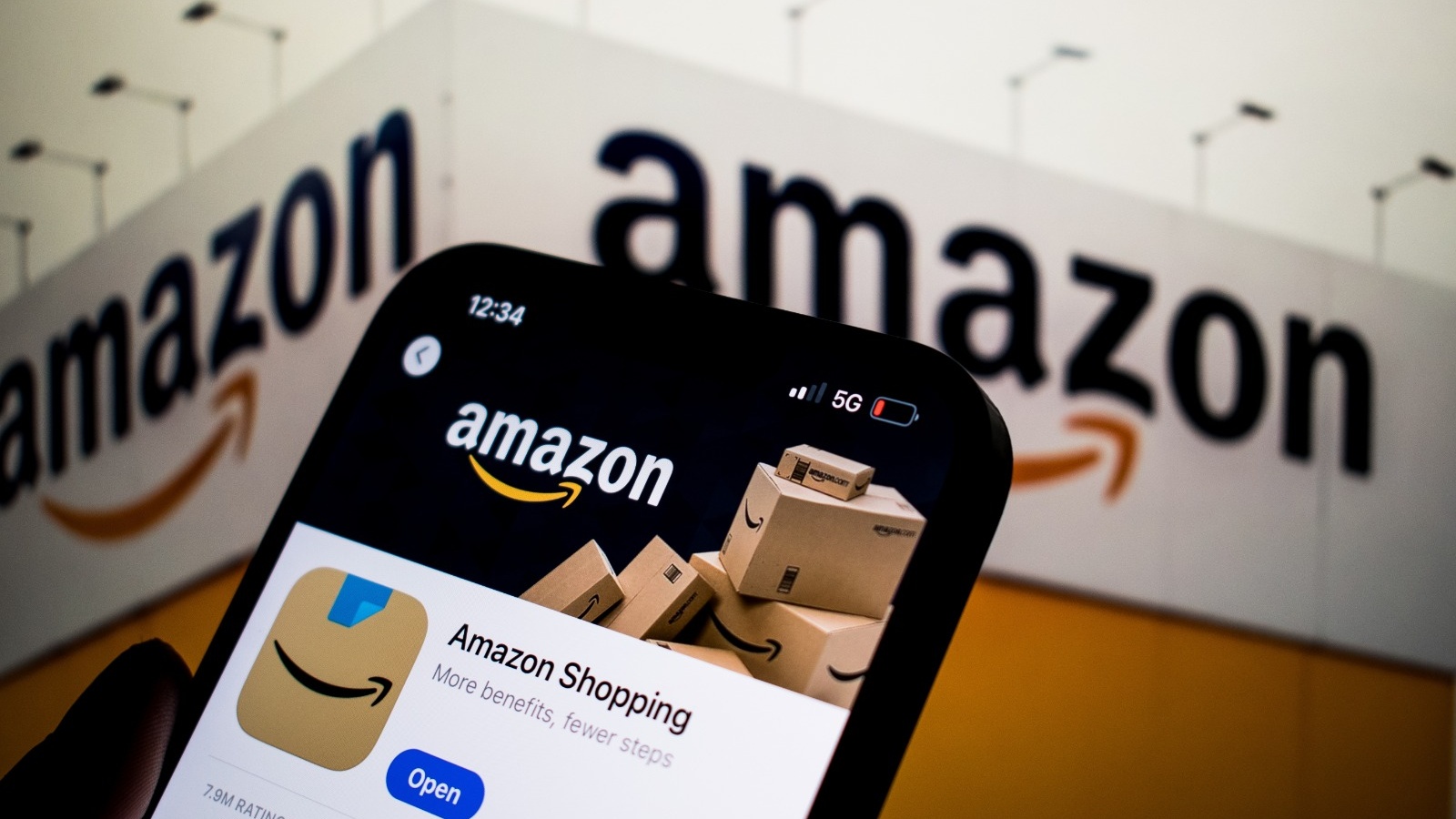 Chez Amazon, certains projets IA ont dépassé leur budget de… 860 %