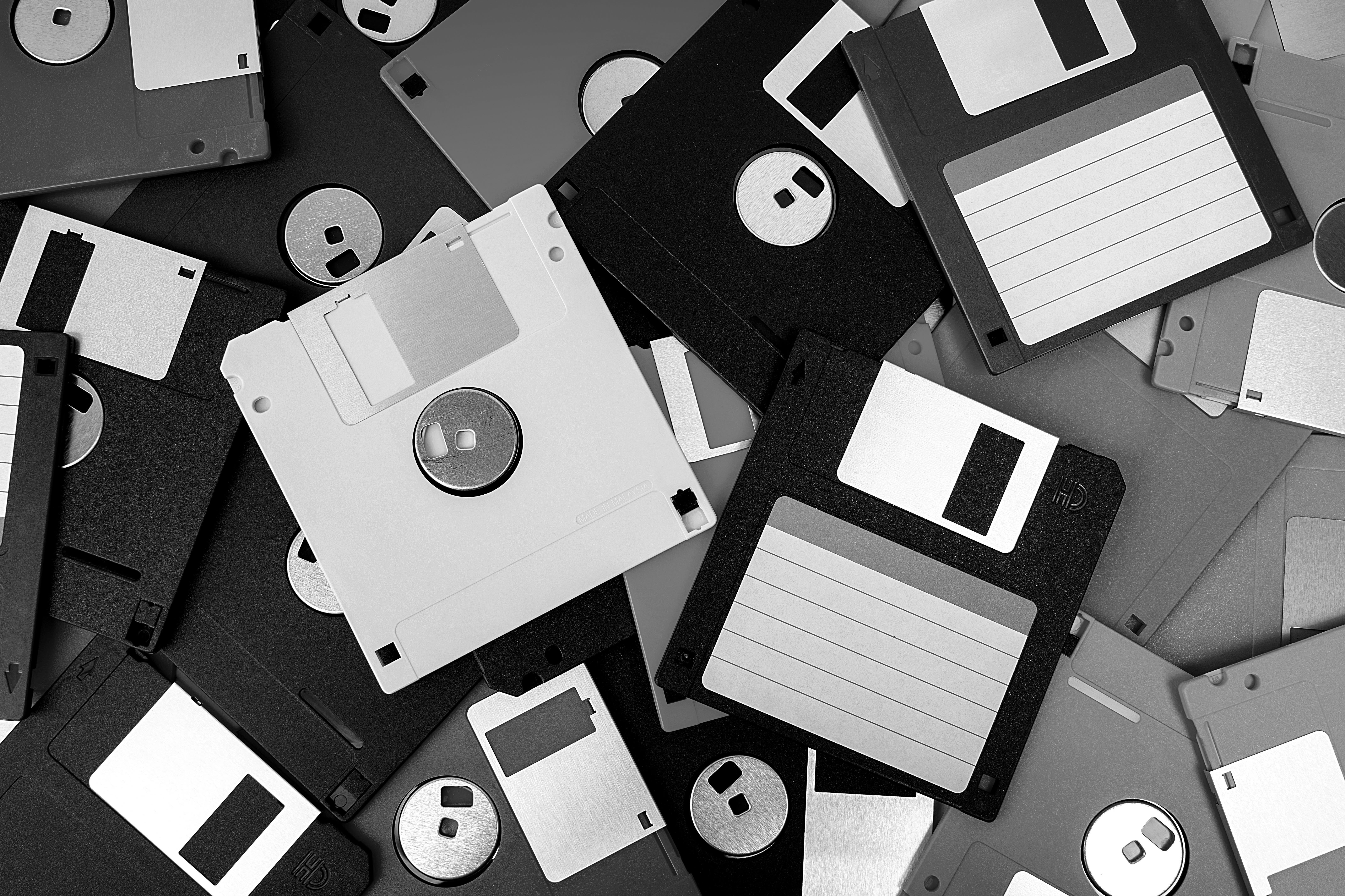 Sauvegarder sans cloud ni abonnement : un logiciel libre s'en charge depuis 2008