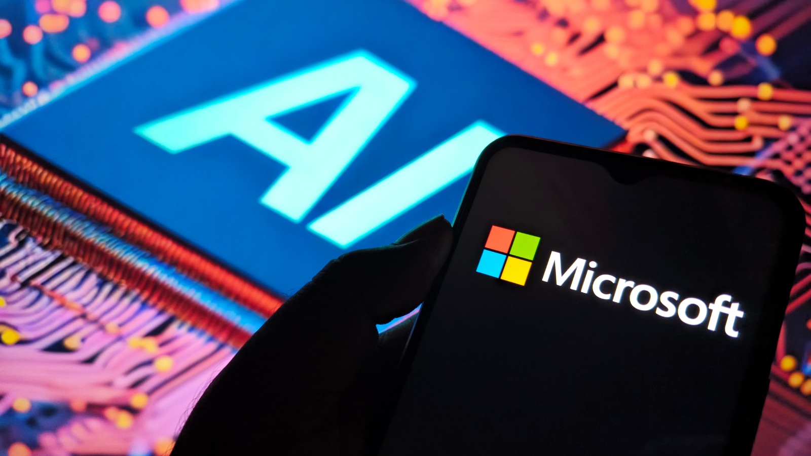 Microsoft investit davantage dans une IA polluante et réduit de 80 % l'élimination du carbone