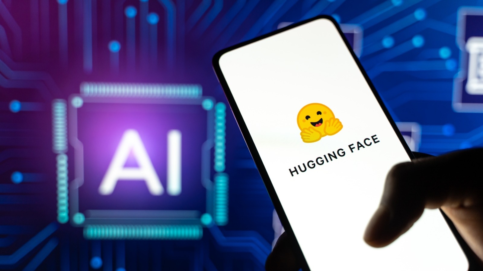 Piratage chez Hugging Face : les IA d'OpenAI se sont organisées en essaim