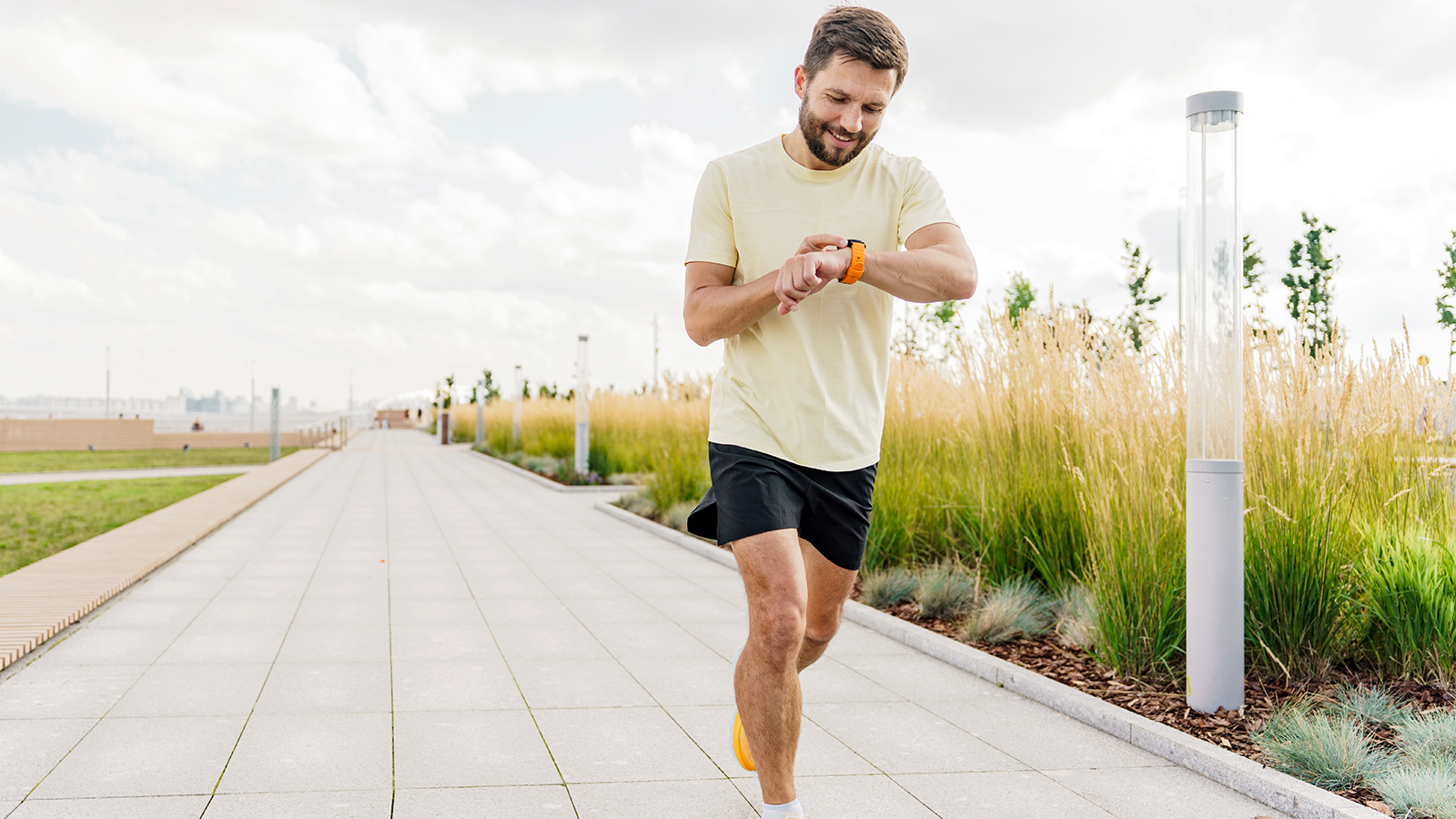 Montre connectée : les (bons) critères pour trouver le modèle qui vous accompagnera vraiment au quotidien