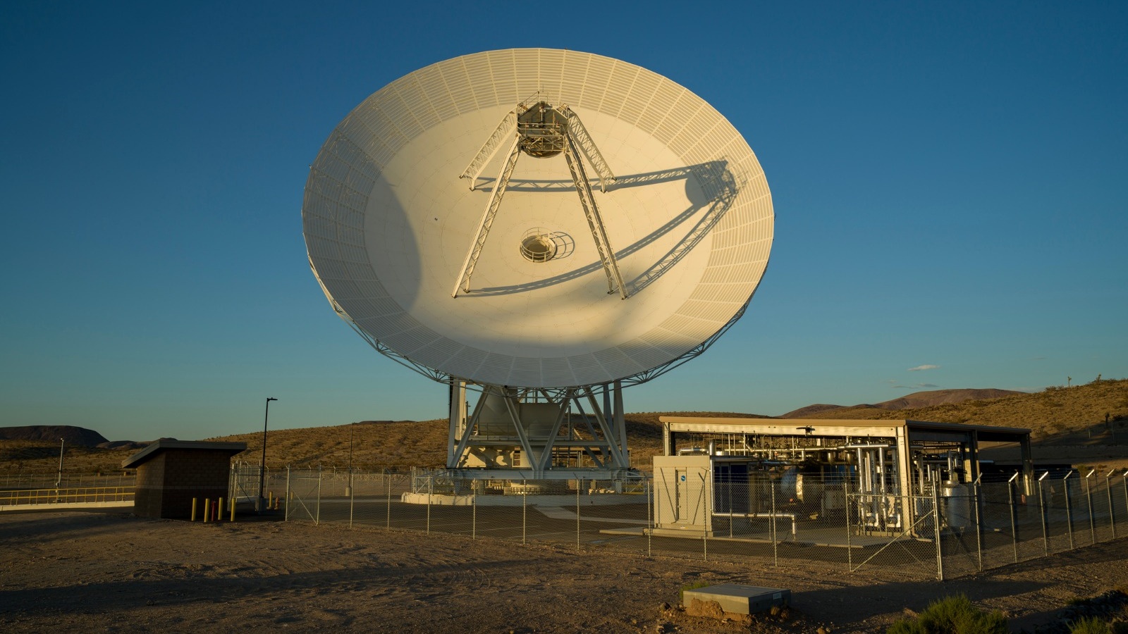La NASA renforce son réseau de communication avec une nouvelle antenne géante de 34 mètres