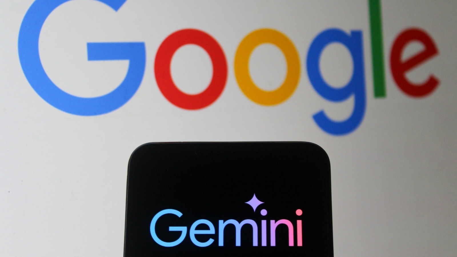 Gemini peut désormais afficher vos cartes Google Wallet et suivre vos dépenses en un geste