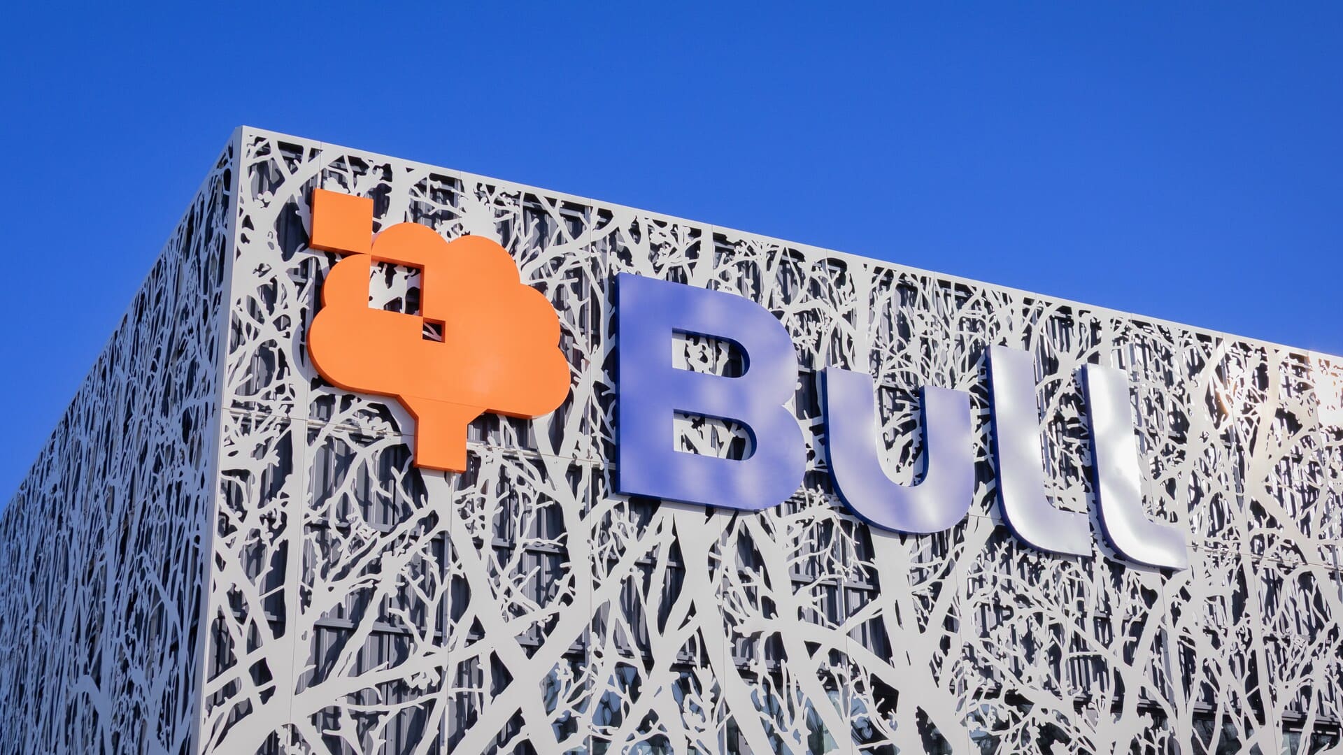 Après la Finlande, le français Bull veut bâtir la première gigafactory IA d'un autre pays européen