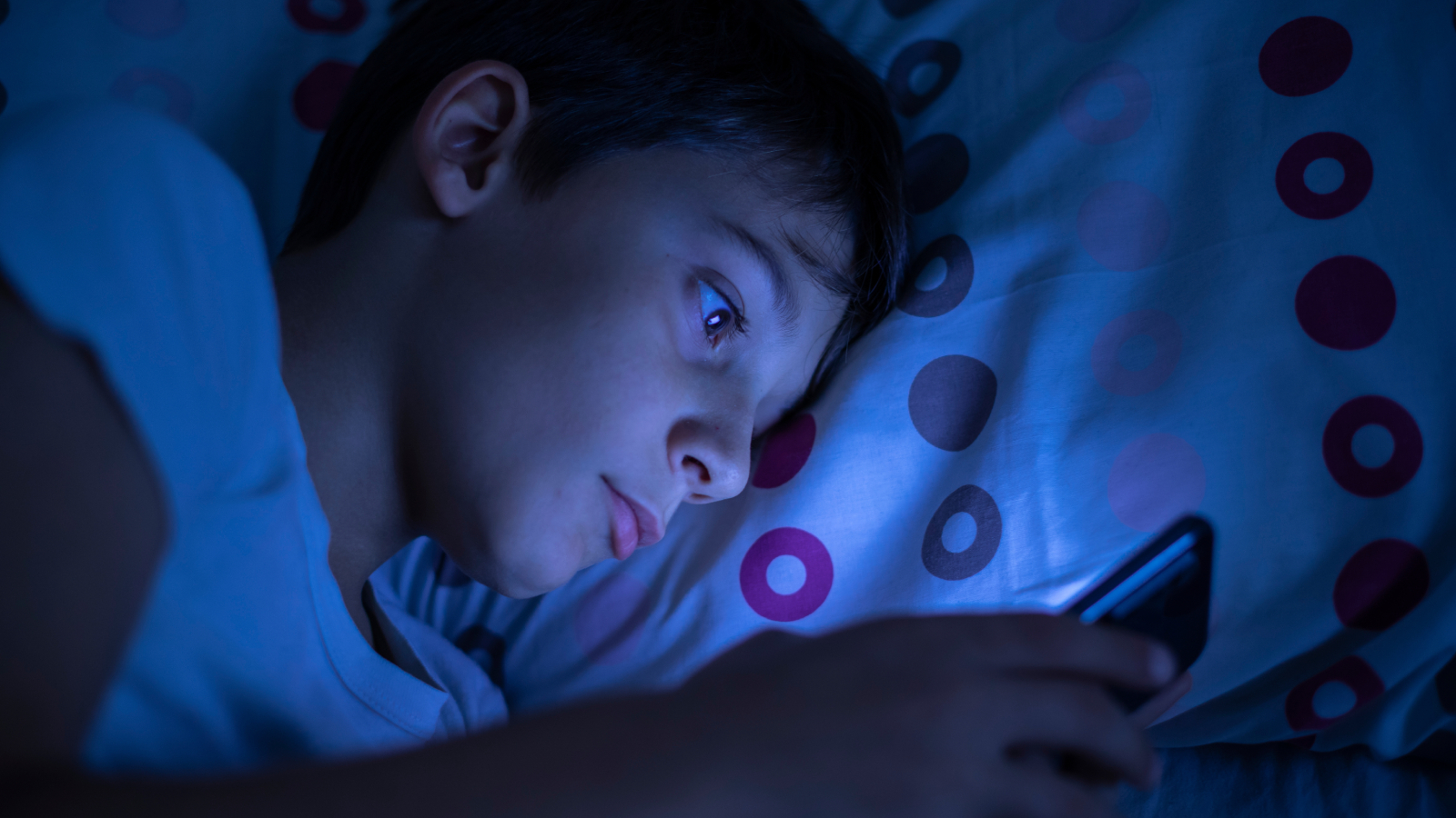 TikTok, Reels, Shorts : les vidéos courtes brouillent le rapport des ados au futur, selon une étude déconcertante