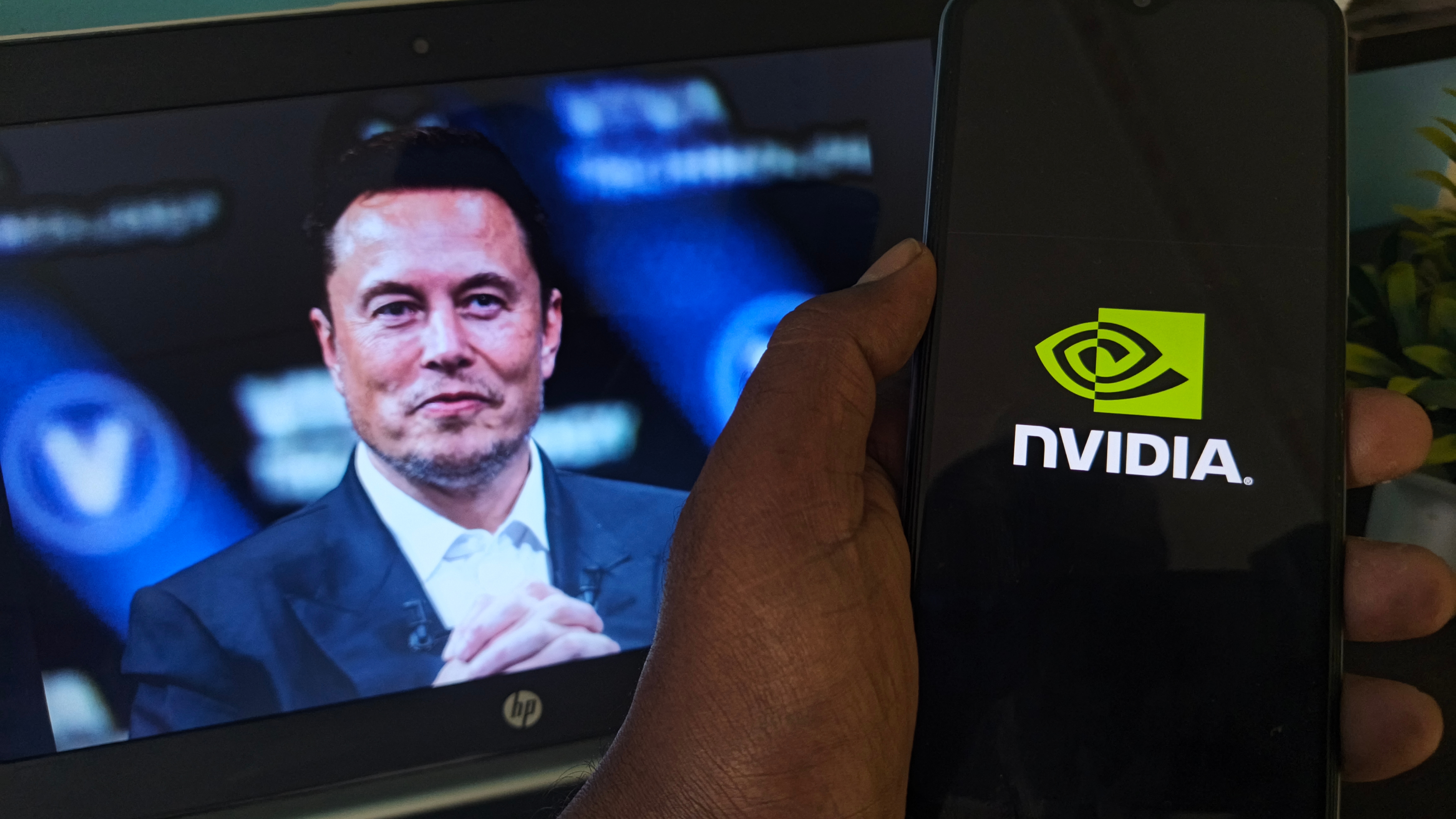 C'est fou ! SpaceX veut lever 40 milliards de dollars... simplement pour acheter des puces Nvidia
