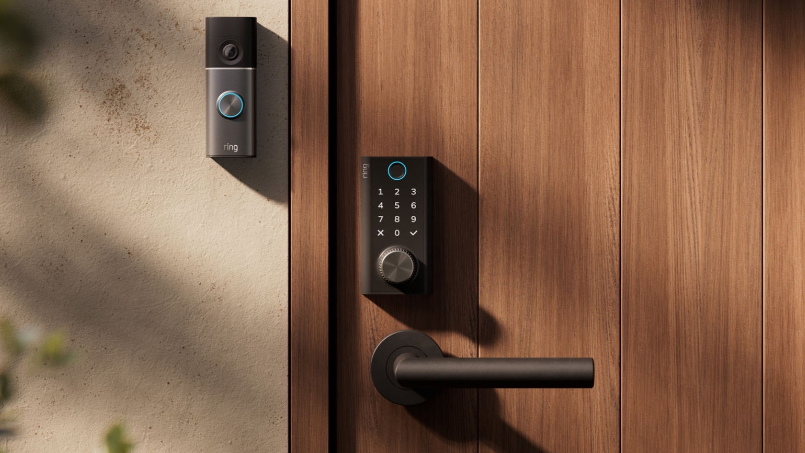 Ring dévoile sa première serrure connectée, avec une idée maligne pour éviter les pannes de batterie
