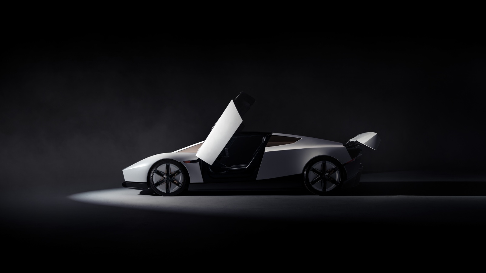 Tesla fait voler son Roadster, mais divise par deux l’autonomie promise en 2017