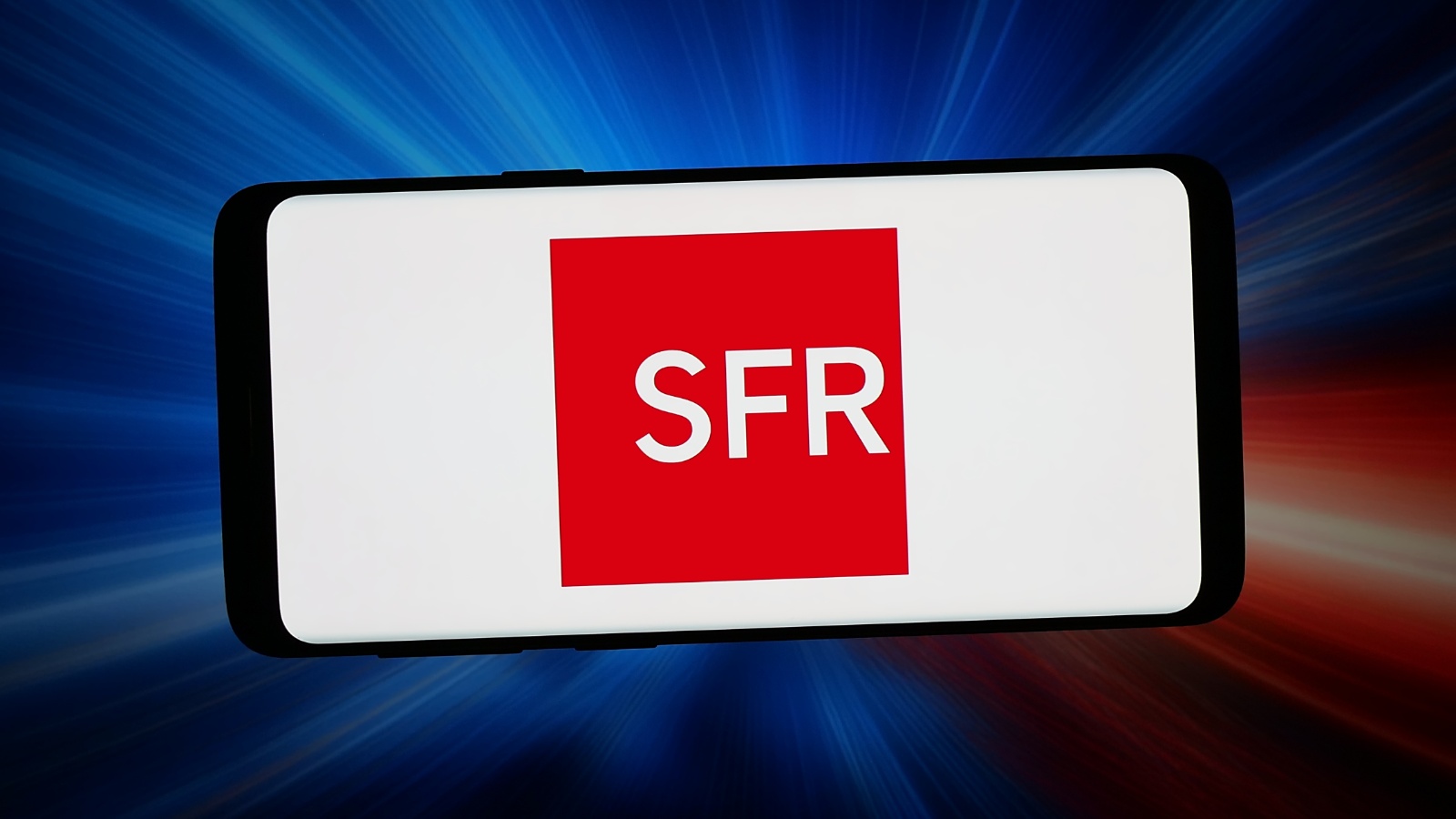 SFR et RED by SFR augmentent leurs forfaits jusqu'à 5 euros par mois